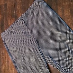 Liz Claiborne Crop Pants